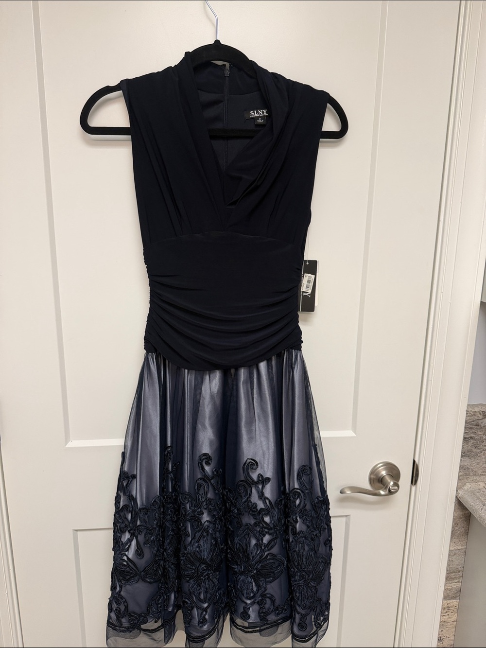 SLNY Navy Sleeveless V-Neck Embroidered Cocktail Dress